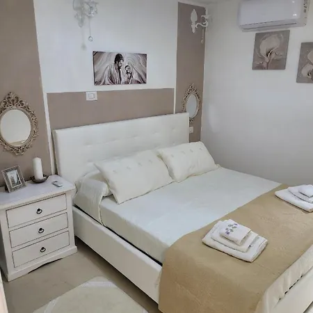 La Casa Delle Rose 1