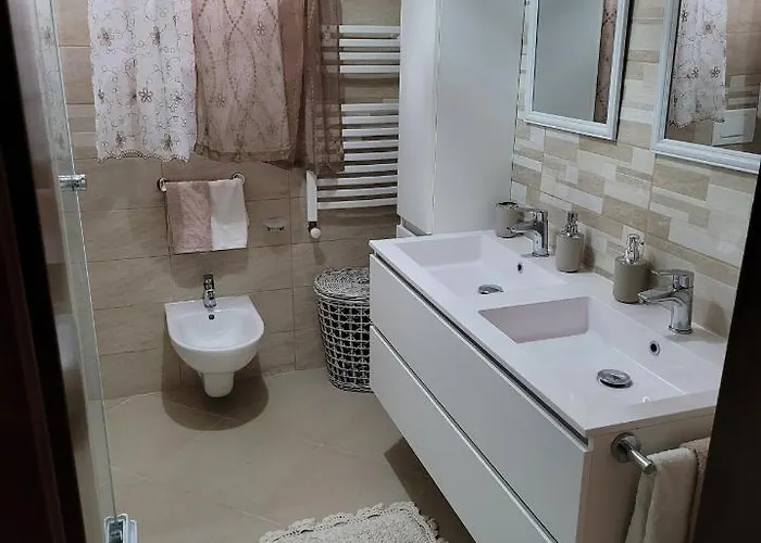 La Casa Delle Rose 1 * Giba